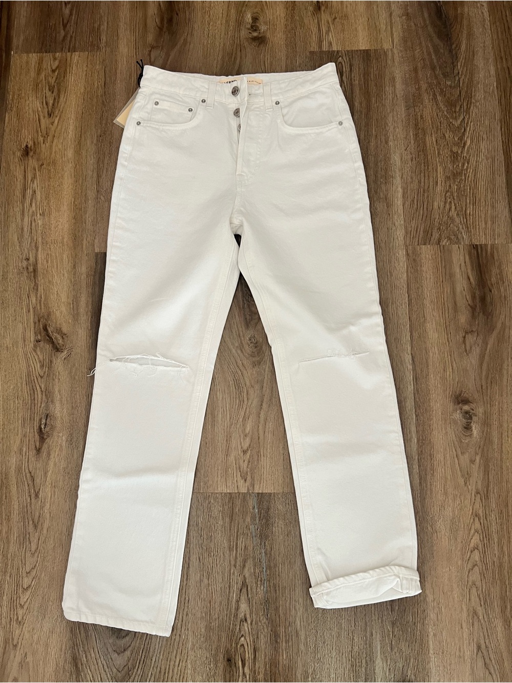 GRLFRND White Boyfriend Jeans with Subtle Knee Rips
